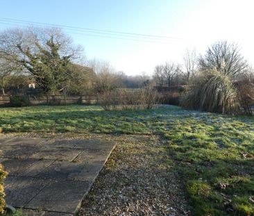 4 bedroom detached house to rent - Photo 1