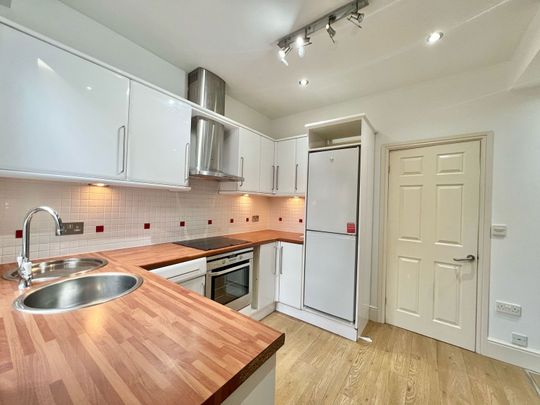 Edward Street, Stocksbridge, Sheffield, South Yorkshire, S36 1BA - Photo 1