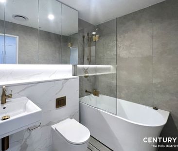 Stunning 28th Floor Apartment with Breathtaking Views - Photo 3