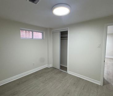 For Lease - 44 Royal Orchard Boulevard, Markham, Ontario - Photo 6