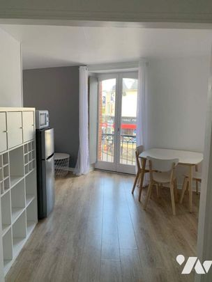 T2 - 2 Piece(s) - 38 M2 - Photo 1