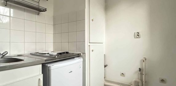 NANCY SECTEUR PLACE DE LA COMMANDERIE ET PLACE DE LA CROIX DE BOURGOGNE F1 DE 31 M2 - Photo 2