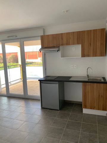 Location Appartement 2 pièces 40m² COLOMIERS 31770 - Photo 3