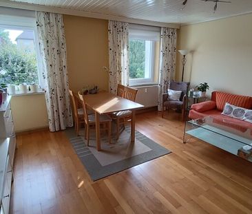 Ruhige Wohnidylle mit Ausblick – lichtdurchflutete 3-Zimmer-Wohnung... - Photo 1