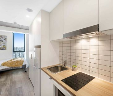 Signature Studio Apartment, King Single Bed - Photo 6