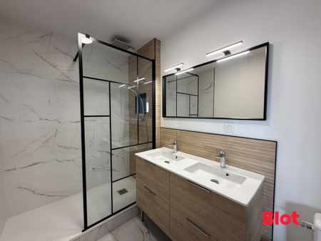 Location Appartement 5 pièces 106m² RENNES 35000 - Photo 5