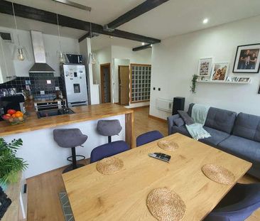 Broadgate House Broad Street, Bradford, BD1 - Photo 1