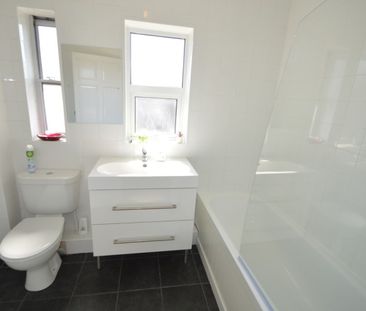 3 bedroom End Terraced House - CRESWICK COURT, WELWYN GARDEN CITY - Photo 6