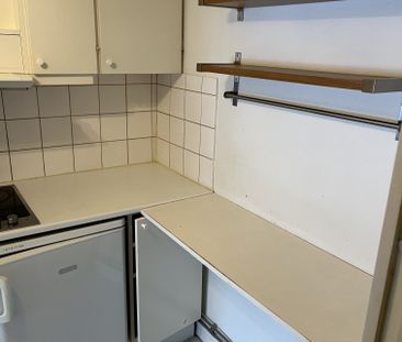 Gamla Södertäljevägen, Segeltorp - Photo 2