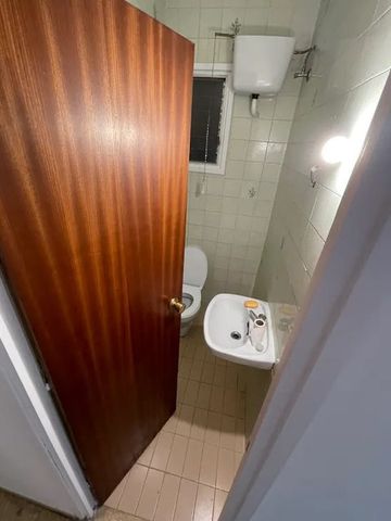 Carrer de Lepant, Barcelona, Catalonia 08013 - Photo 5