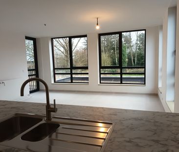 Nieuwbouw appartement met terras en autostaanplaats - Photo 2