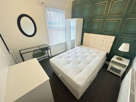 Teck Street, Liverpool. - Photo 5