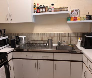 South Perth - Photo 5