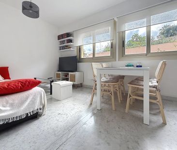 Location Appartement 2 pièces 35m² NICE 06100 - Photo 2