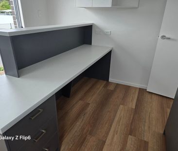 MANSFIELD STATE HIGH SCHOOL CATCHMENT, BEAUTIFULLY PRESENTED,UP-MAR... - Photo 1