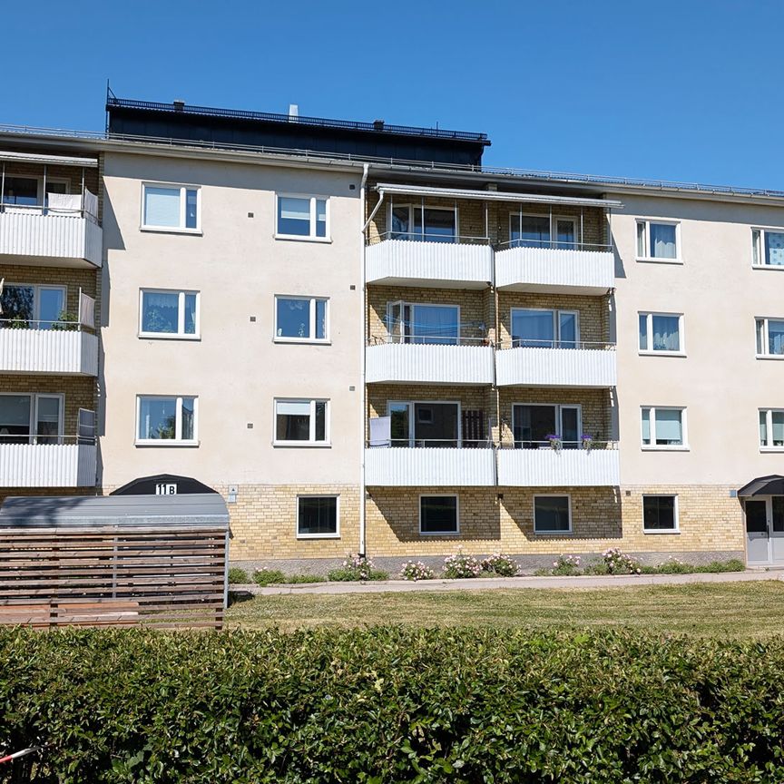Strandvägen 11 A - Foto 1