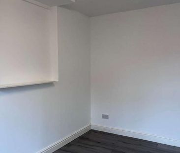 Anglesey Road, Burton Upon Trent, DE14 - Photo 4