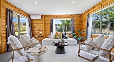 4 berooms home in Avondale - Photo 2