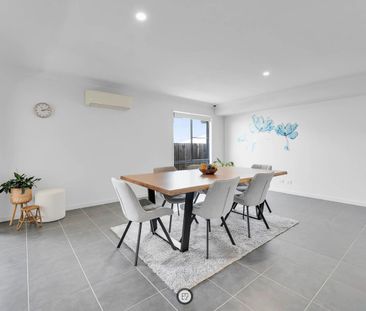 A Contemporary Family Haven with Dual Living Zones - Photo 3