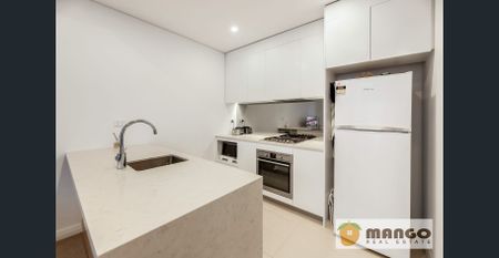 Waterfront apartment, sunny and spacious 1 Bedroom+Study - Photo 5