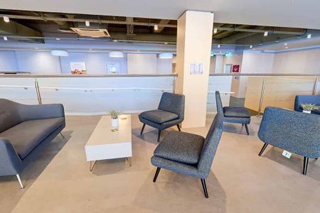 Large Studio - Photo 5