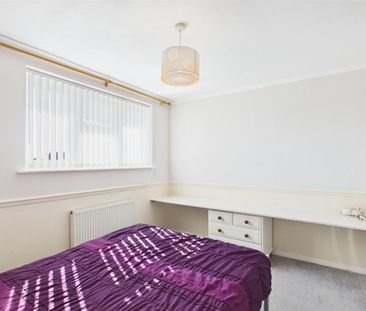 2 BED House To rent - Photo 2