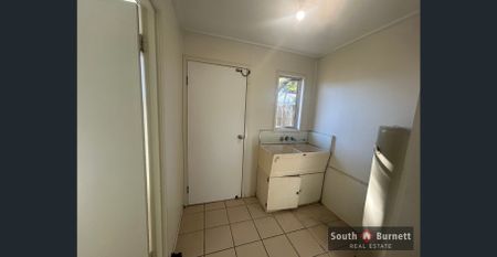 Affordable and Convenient Unit in Kingaroy! - Photo 2