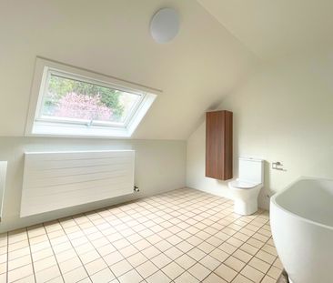 ZEER RUIME HALFOPEN BEBOUWING MET 4 SLPK EN ZUIDTUIN - Photo 4