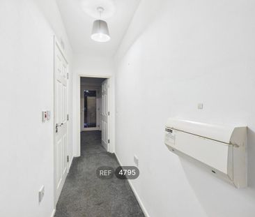 2 bedroom property to rent - Photo 3
