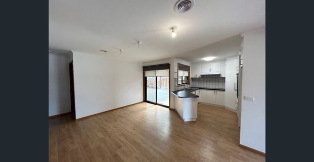 GARDEN MAINTENANCE INCLUDED! - Photo 1