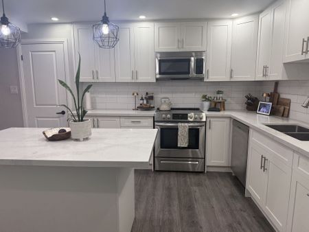 For Lease - 56 Hickling Trail Unit# LOWER UNIT, Barrie, Ontario - Photo 4