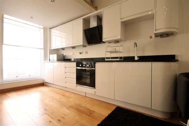 Murton House, Newcastle Upon Tyne - Photo 1