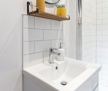 Battery Hill #10 - Photo 3