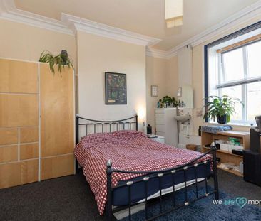 5 bedroom terraced house to rent - Photo 4