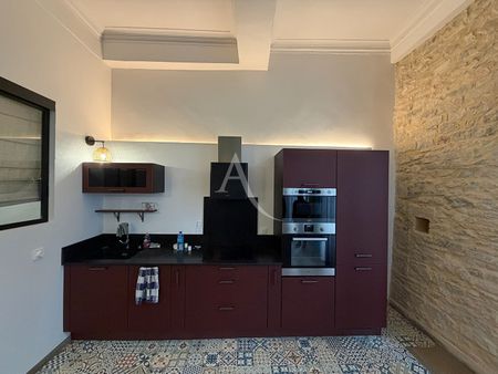 Location Appartement 3 pièces 75m² - Photo 5