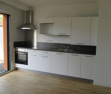 Location Appartement 2 pièces 41m² ST JEAN DE BRAYE 45800 - Photo 3