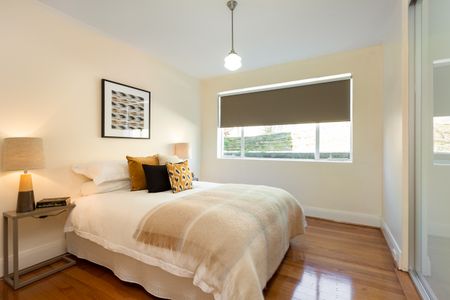 Stylish North Hobart Apartment - Prime Location - Photo 2