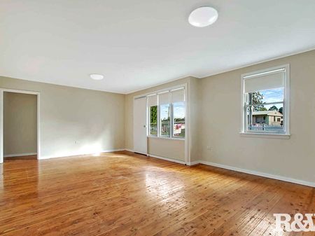 Updated Family Home - Photo 4