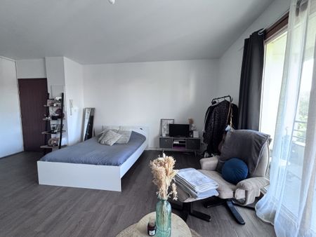 Location Appartement 1 pièce 29m² LIMOGES 87000 - Photo 2