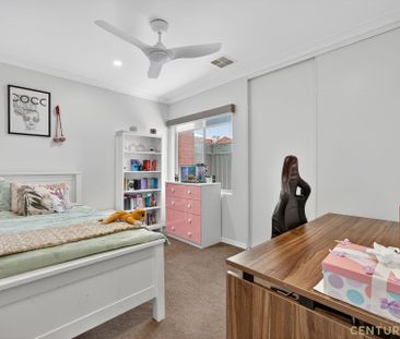 Great Home, Great Location! - Photo 6