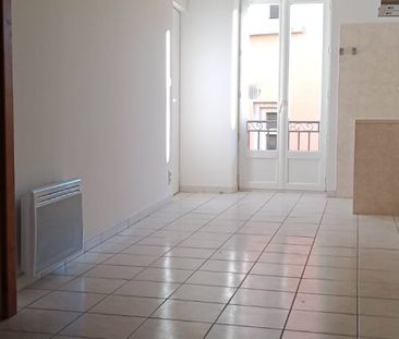 Appartement T2 centre ville de Pont-St-Esprit - Photo 3