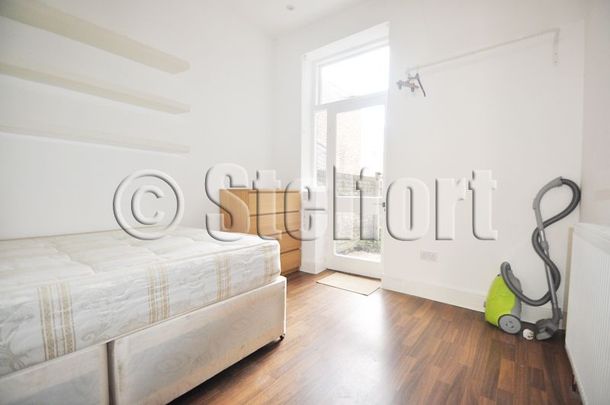 Clonbrock Road, N16, London - Photo 1