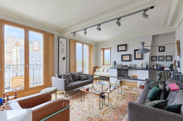 Tout savoir sur cet appartement dans le quartier Odéon, à Paris 6ème - Photo 1