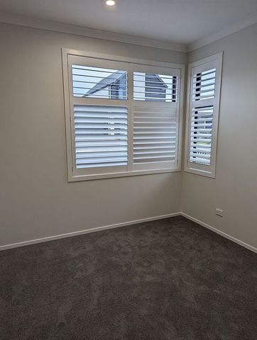 Charming 3BR Home in Chartwell! - Photo 2