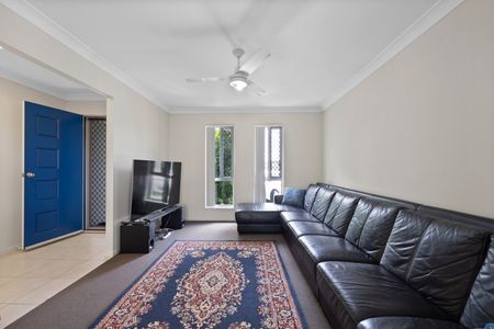 27 Scarborough Circuit, 4740, Blacks Beach - Photo 4