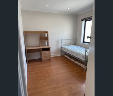 Apartment living without the city hustle and bustle - Photo 6