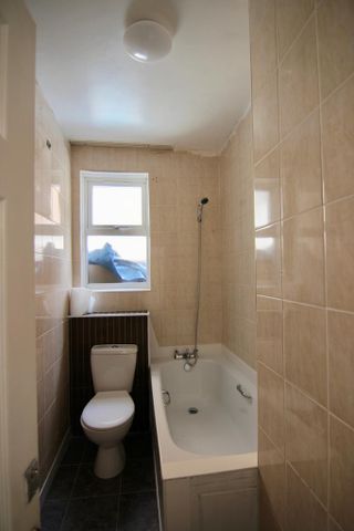 2 bedroom maisonette to rent - Photo 2