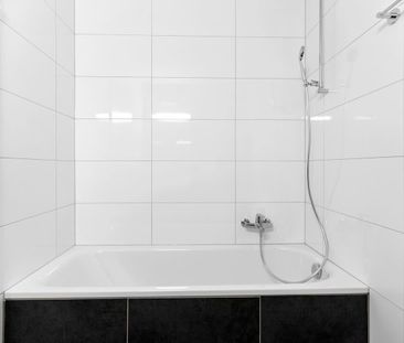 3.5 Zimmer, 90 m², 1. Stock - Photo 3