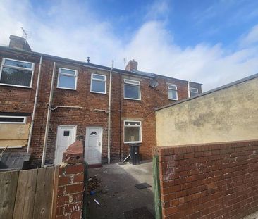 1 bedroom terraced house to rent - Photo 4