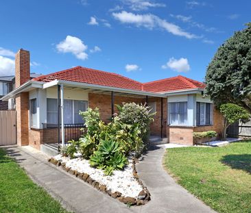 10 Tambet St, Bentleigh East VIC 3165 - House For Rent | Domain - Photo 3